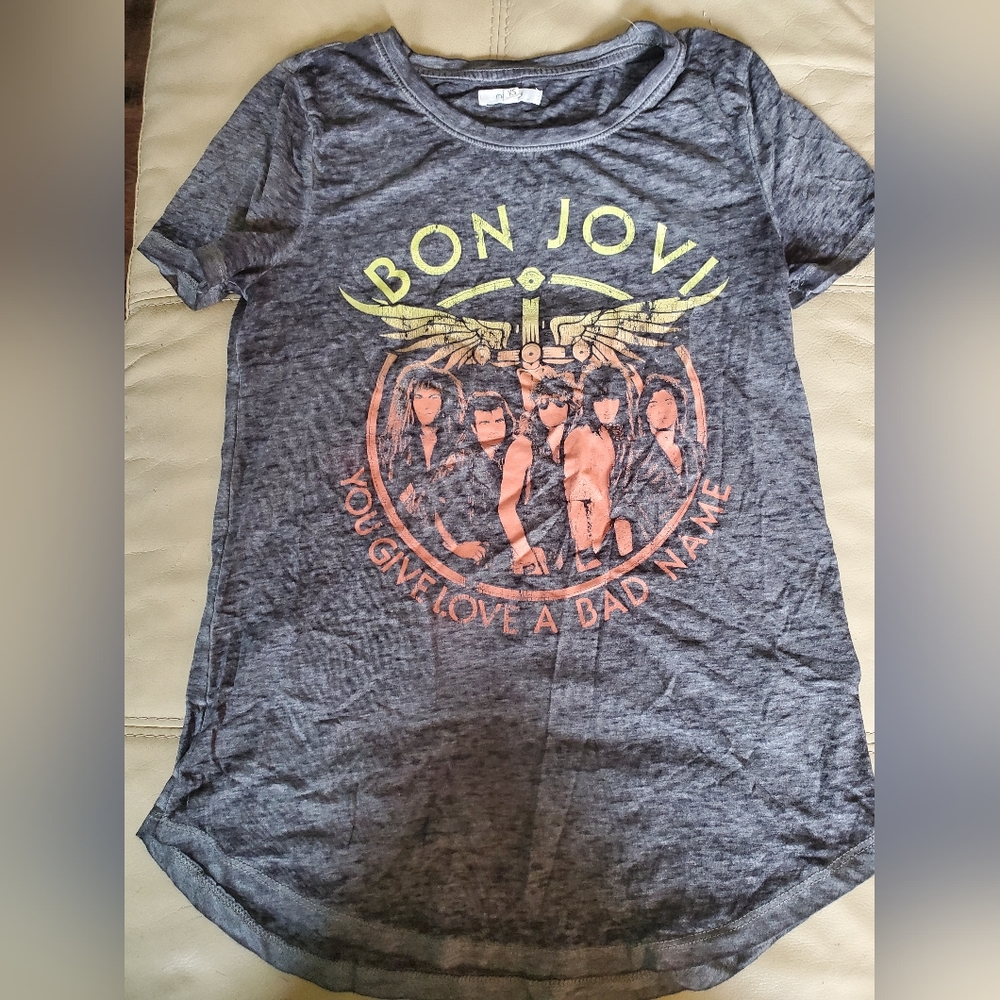 Maurices Bon Jovi graphic tee